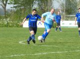 S.K.N.W.K. 3 - FC De Westhoek '20 4 (comp.) seizoen 2021-2022 (97/108)